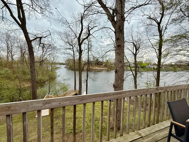 $4,500 | 10911 Woodbrook Drive, Cement City, MI 49233