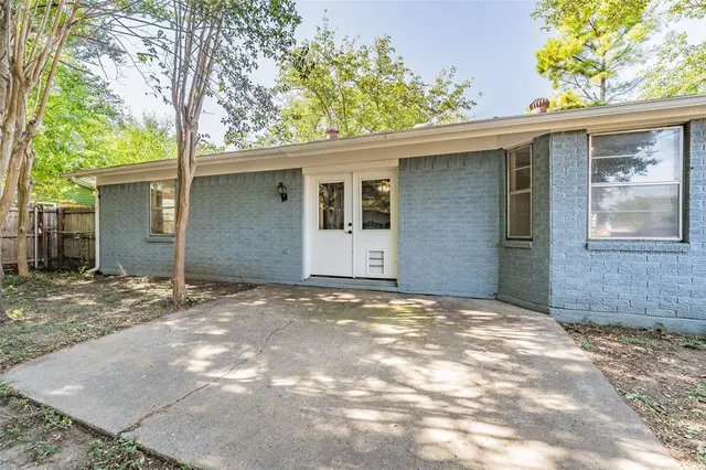 a backyard of a house
