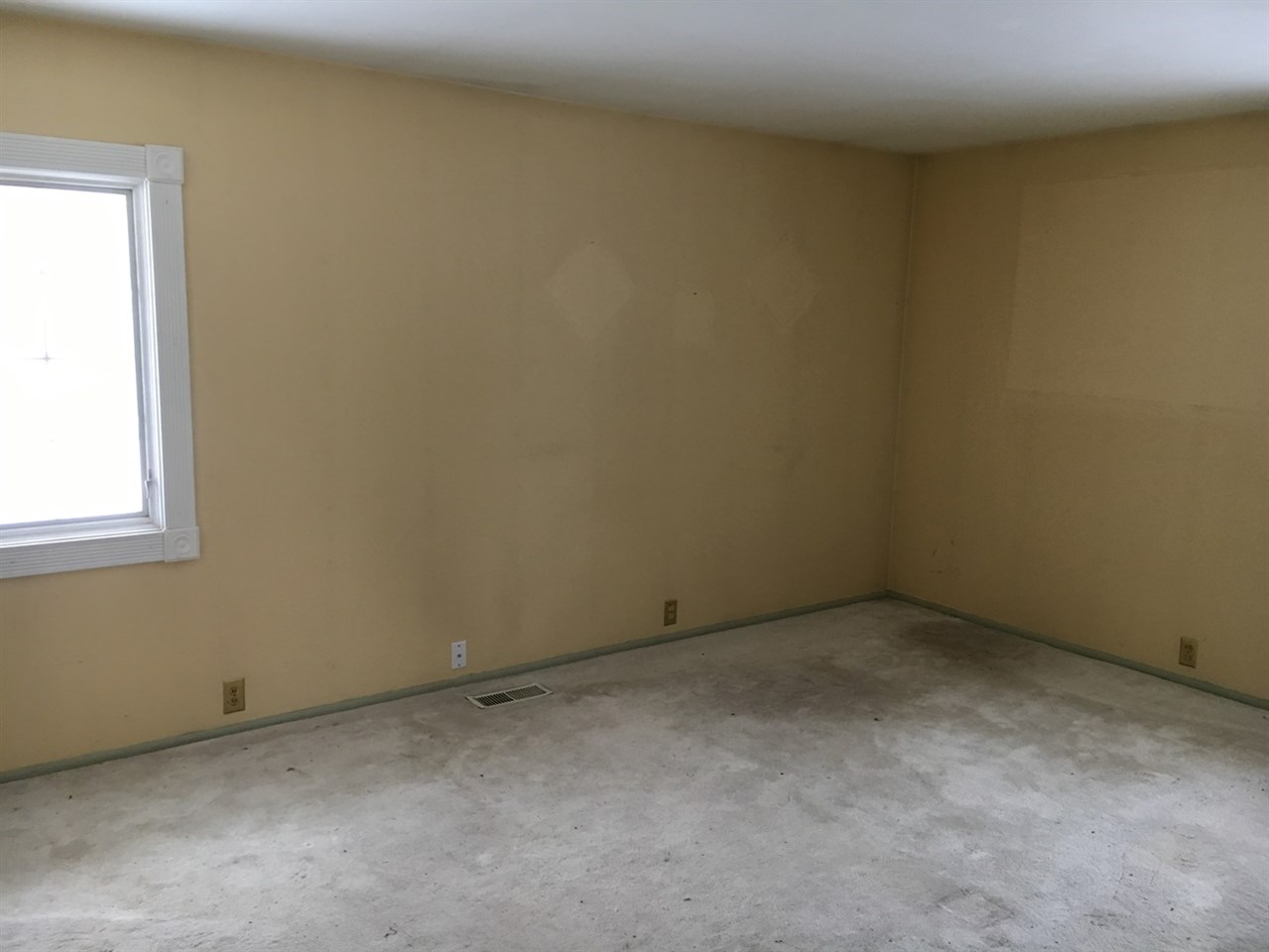 59930 Myrtle Road South Bend, IN 46614 - Photo 7 of 19 Gallery Image 7