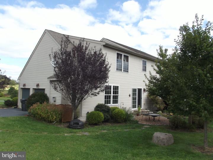 1802 Huffs Church Road Barto, PA 19504 - Photo 3 of 25 Gallery Image 3