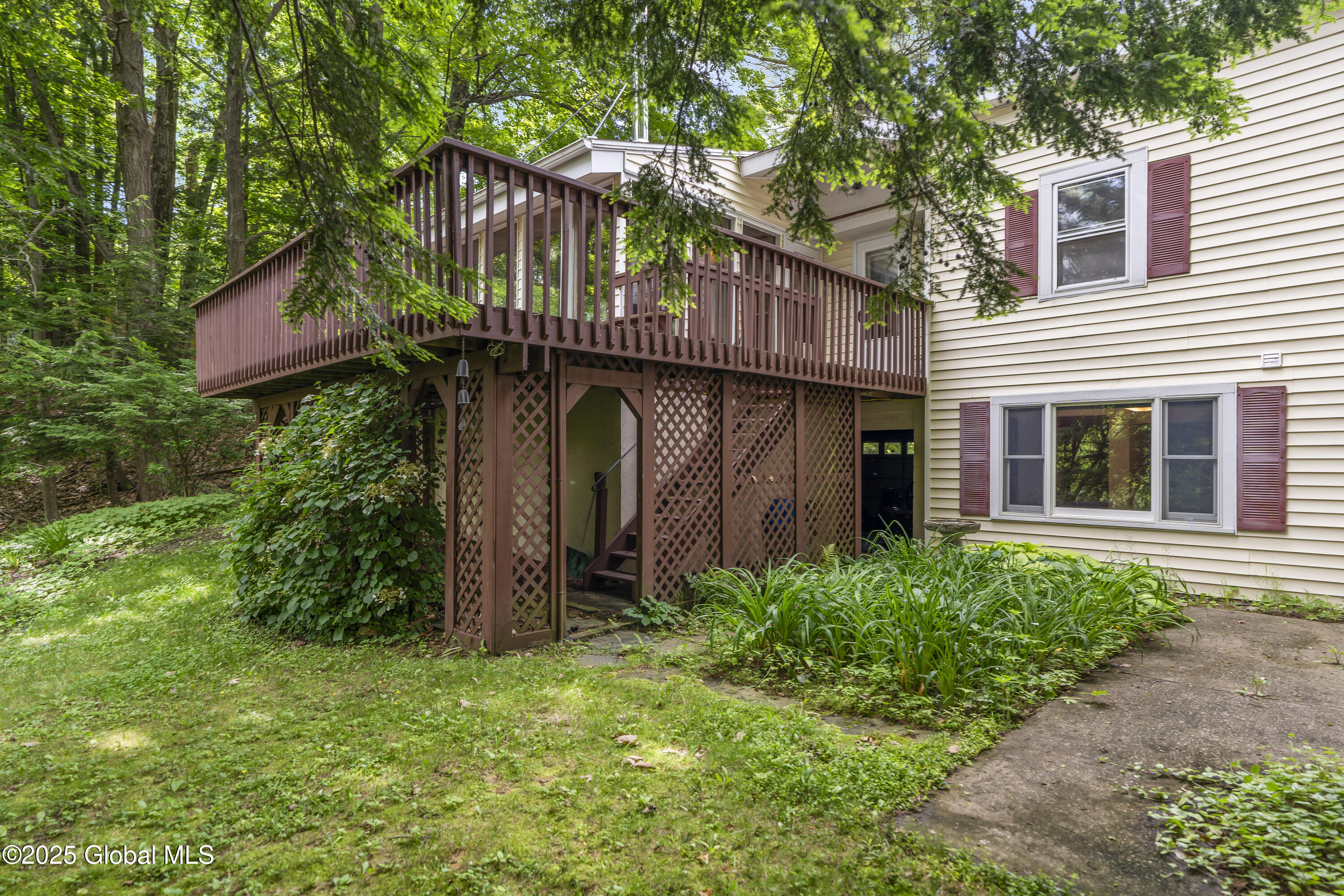 523 Greenfield Road Wilton, NY 12831 - Photo 12 of 53 DSC00560