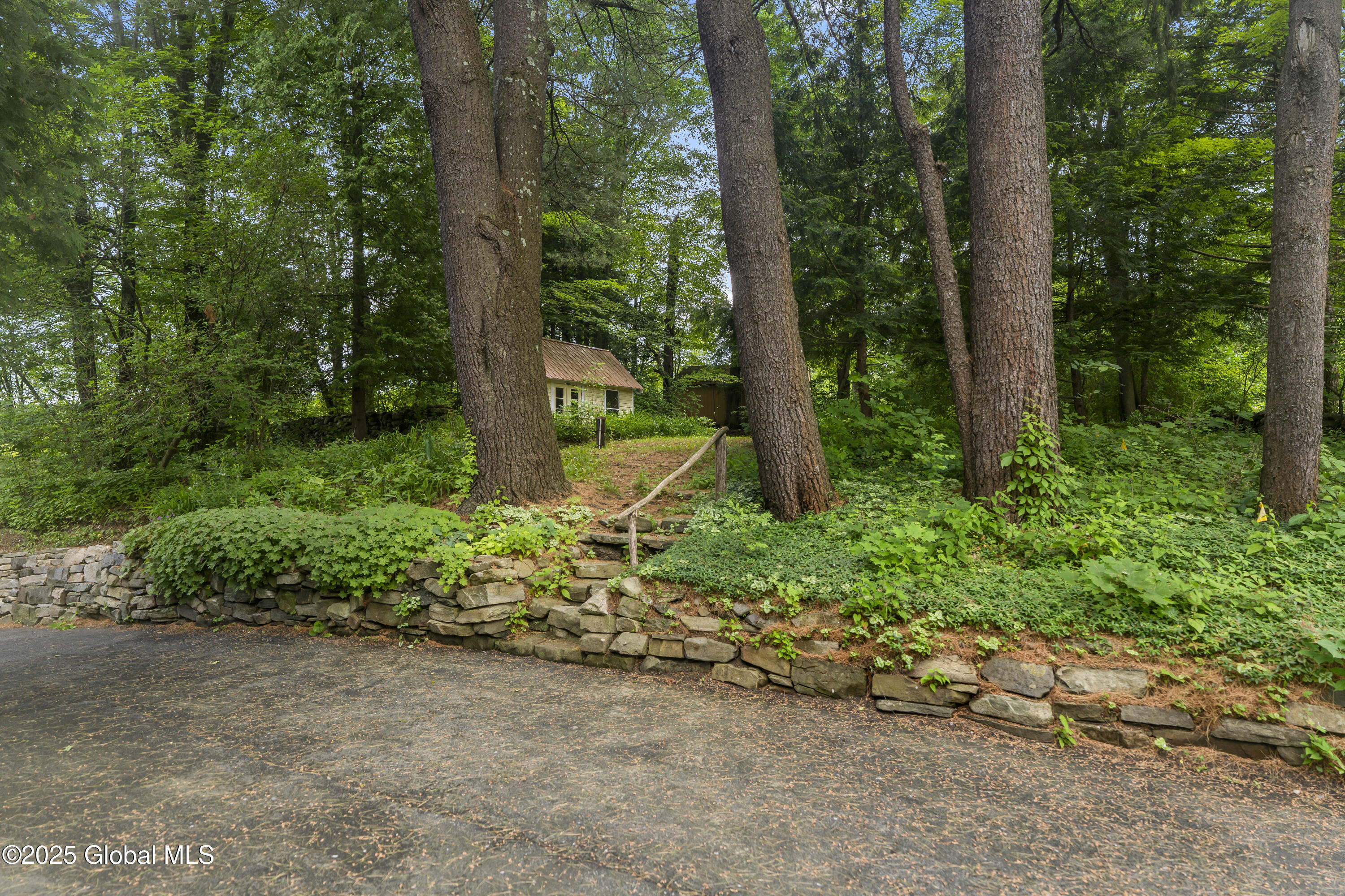 523 Greenfield Road Wilton, NY 12831 - Photo 8 of 53 DSC00536