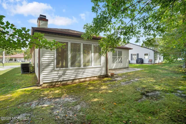 $2,200 | 327 Concord Court, Little Egg Harbor, NJ 08087