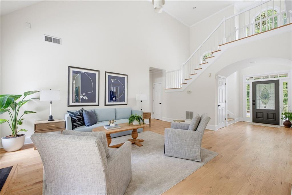 1656 Frazier Road Decatur, GA 30033 - Photo 3 of 23