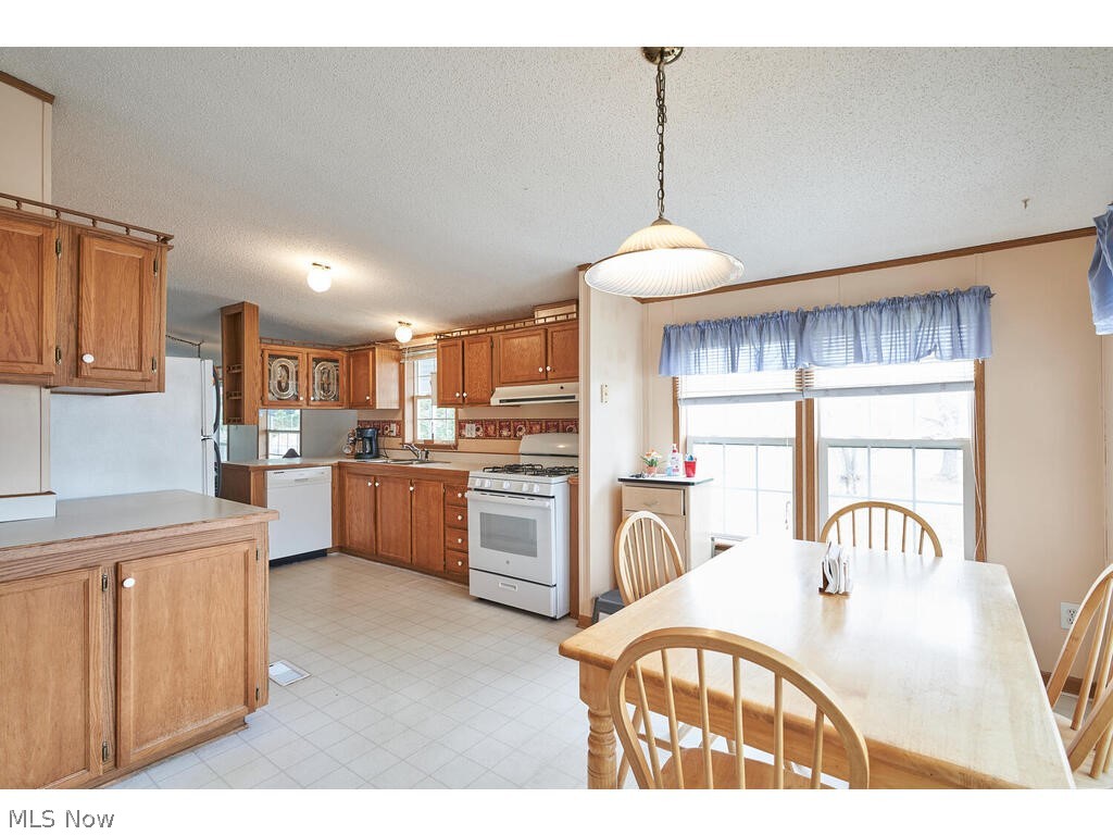 2827 McMackin Road Madison, OH 44057 - Photo 16 of 29 Gallery Image 16