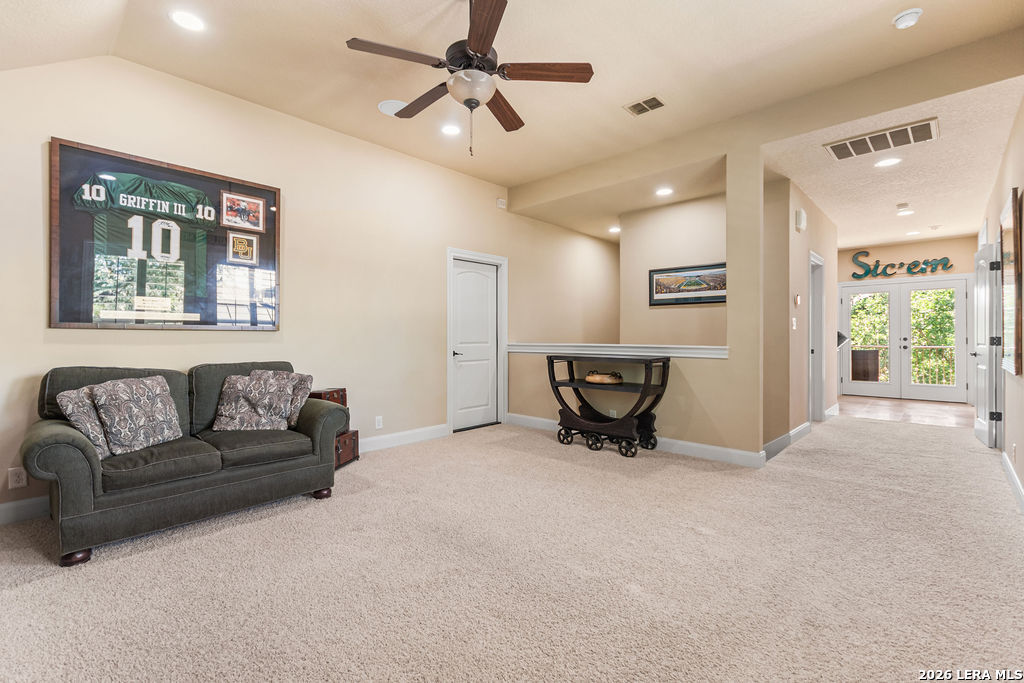 25 Stone Terrace Fair Oaks Ranch, TX 78015 - Photo 38 of 95