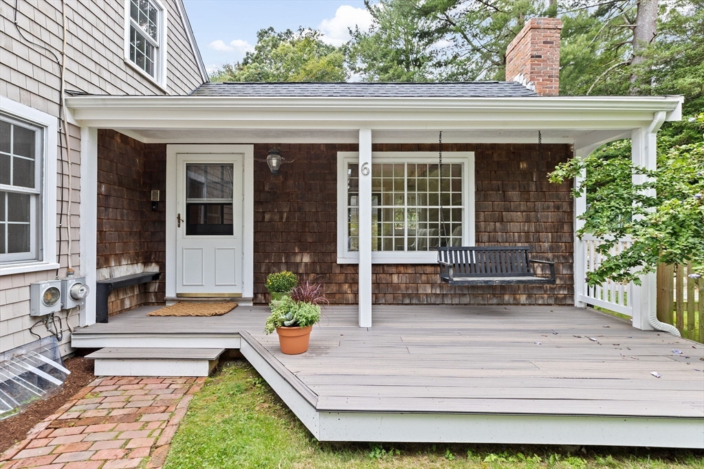 6 Tupelo Road Marshfield, MA 02050 - Photo 3 of 42 Gallery Image 3