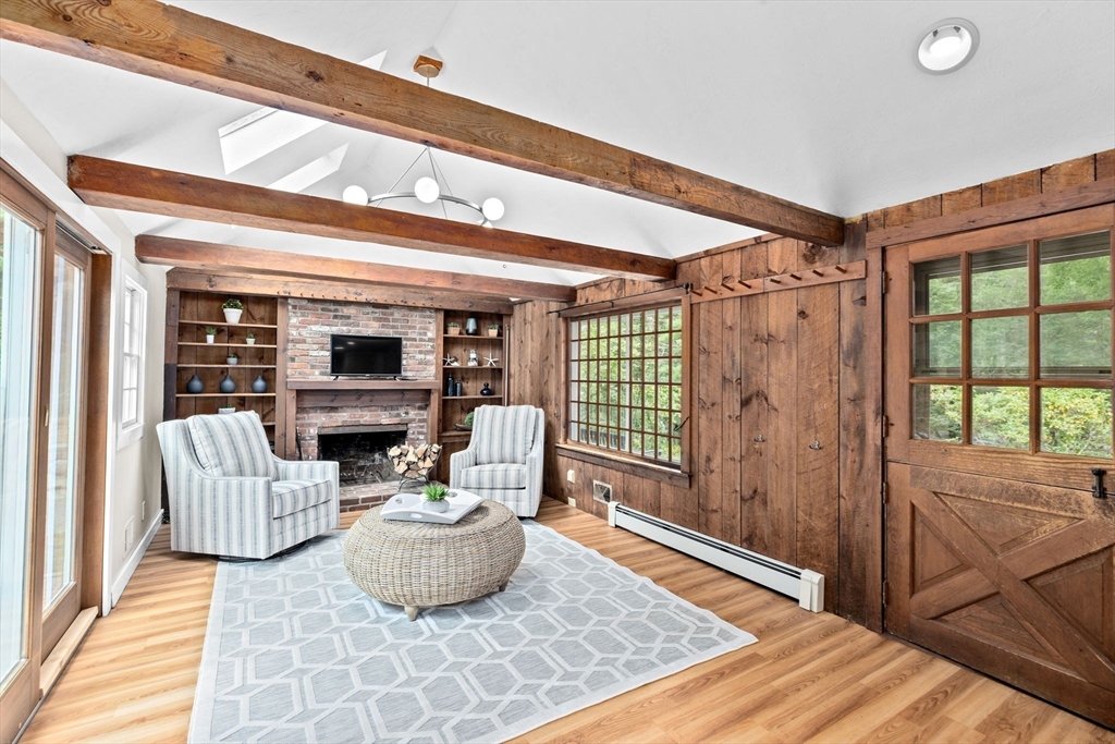 6 Tupelo Road Marshfield, MA 02050 - Photo 4 of 42 Gallery Image 4
