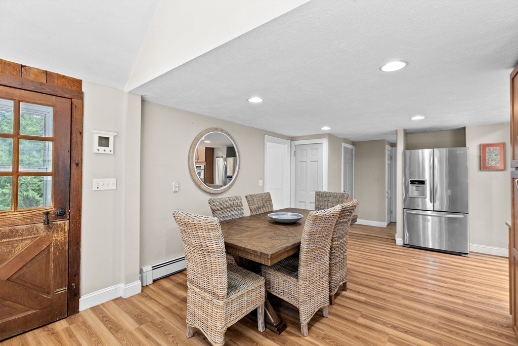 6 Tupelo Road Marshfield, MA 02050 - Photo 8 of 42 Gallery Image 8