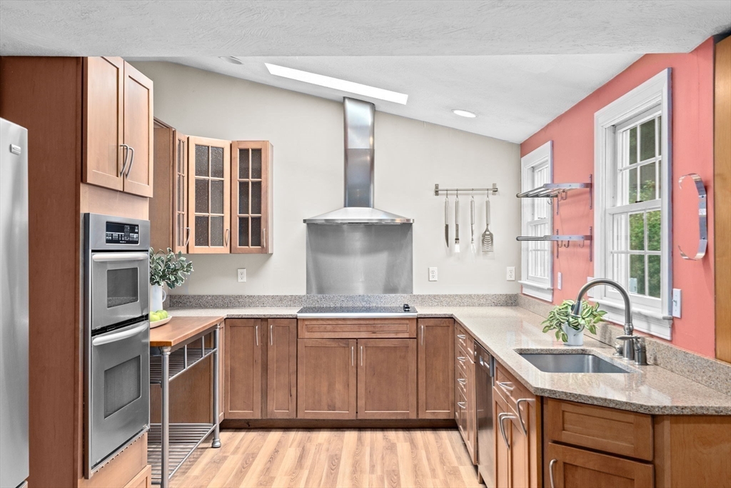 6 Tupelo Road Marshfield, MA 02050 - Photo 9 of 42 Gallery Image 9