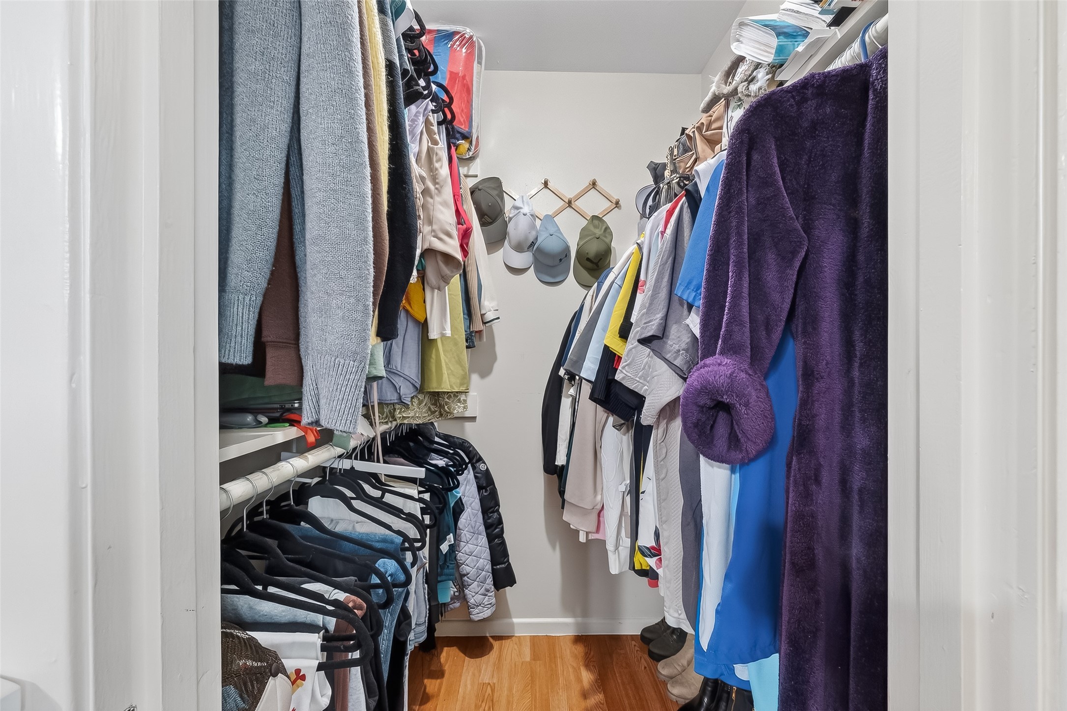 9634 Windswept Lane Houston, TX 77063 - Photo 21 of 45