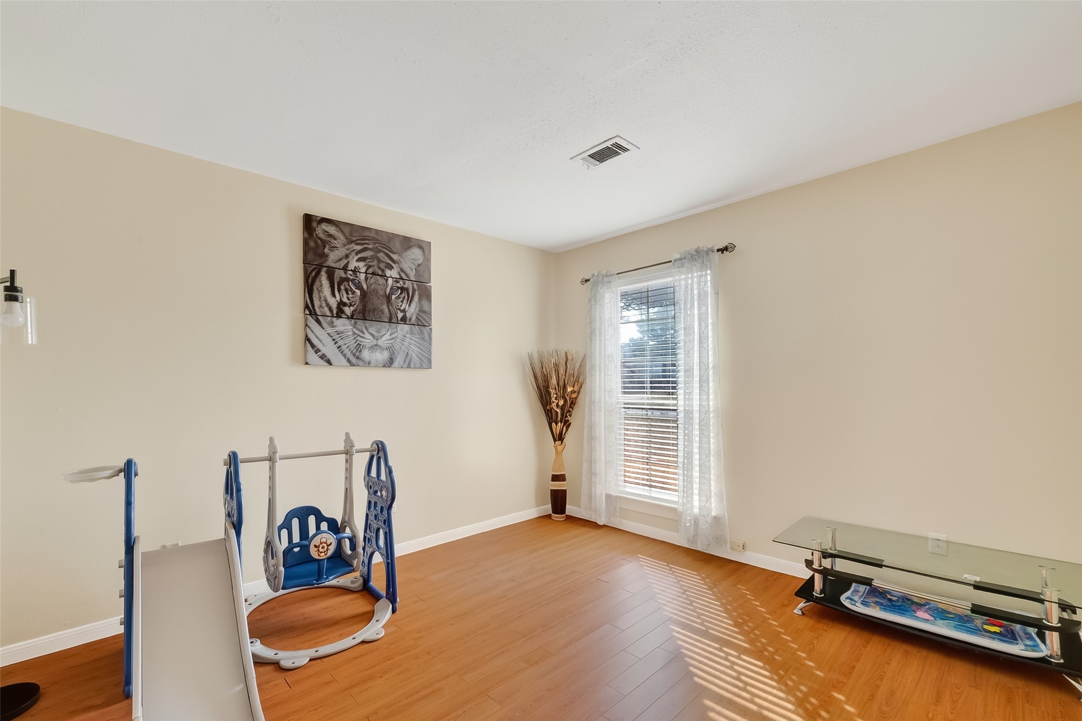 9634 Windswept Lane Houston, TX 77063 - Photo 30 of 45