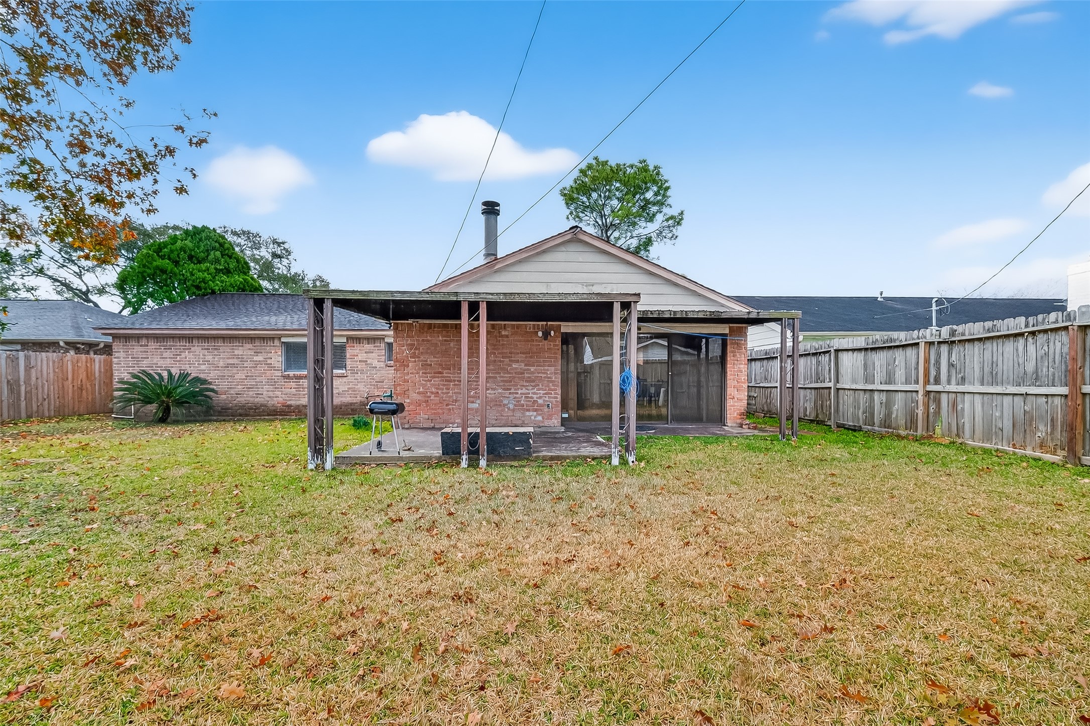 9634 Windswept Lane Houston, TX 77063 - Photo 34 of 45