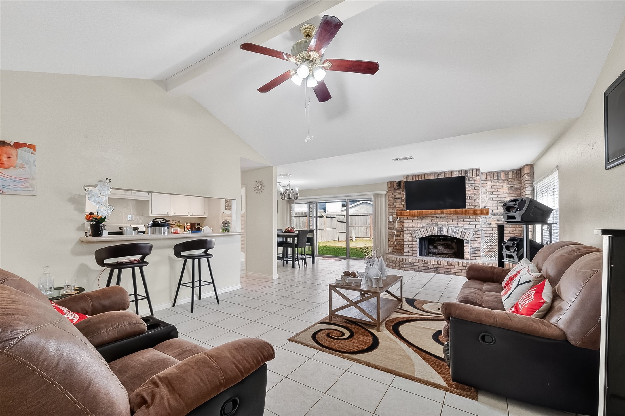 9634 Windswept Lane Houston, TX 77063 - Photo 7 of 45