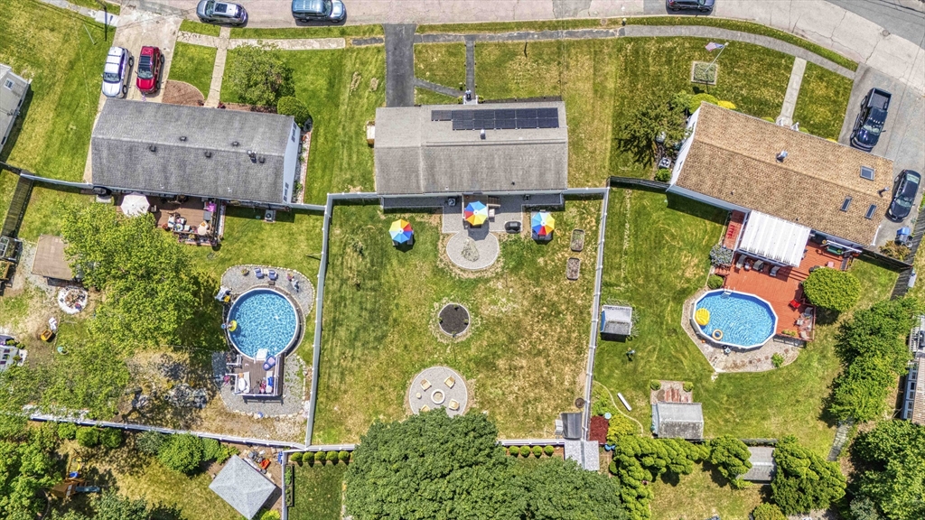 98 Quail Hollow Road Cranston, RI 02920 - Photo 24 of 25 Gallery Image 24