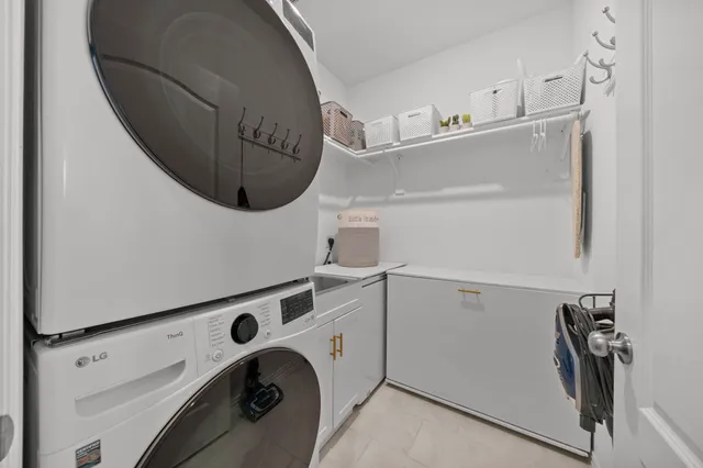 $2,400 | 7703 Cowdray Lane, Fulshear, TX 77441