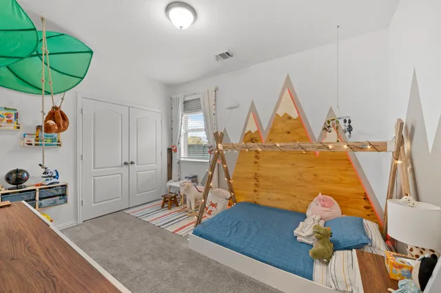 $2,400 | 7703 Cowdray Lane, Fulshear, TX 77441