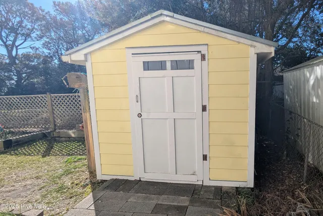 $795,000 | 403 Alabama Avenue, Unit B, Carolina Beach, NC 28428