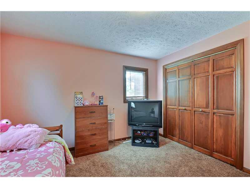 210 North Bluff Road Greenwood, IN 46142 - Photo 15 of 21 Gallery Image 15