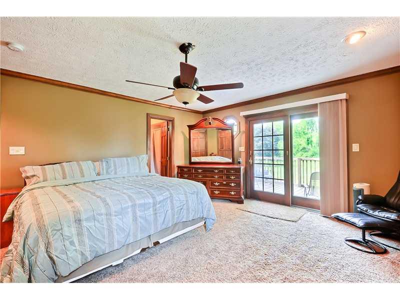 210 North Bluff Road Greenwood, IN 46142 - Photo 9 of 21 Gallery Image 9