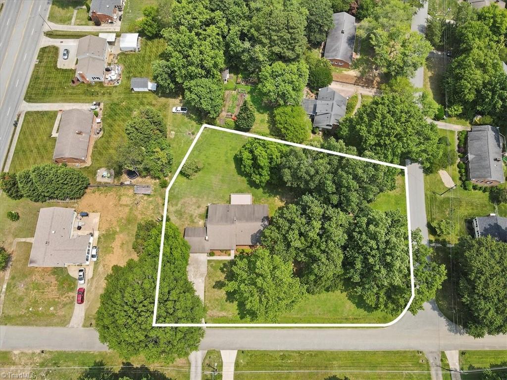 5700 Fleming Terrace Road Greensboro, NC 27410 - Photo 2 of 46
