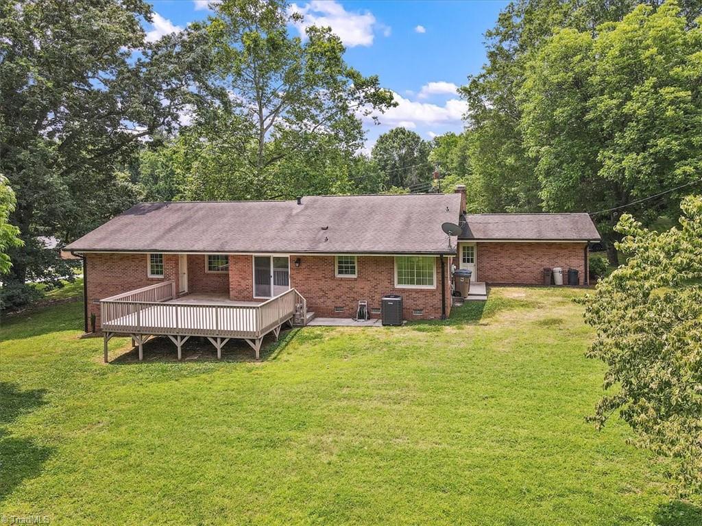 5700 Fleming Terrace Road Greensboro, NC 27410 - Photo 43 of 46