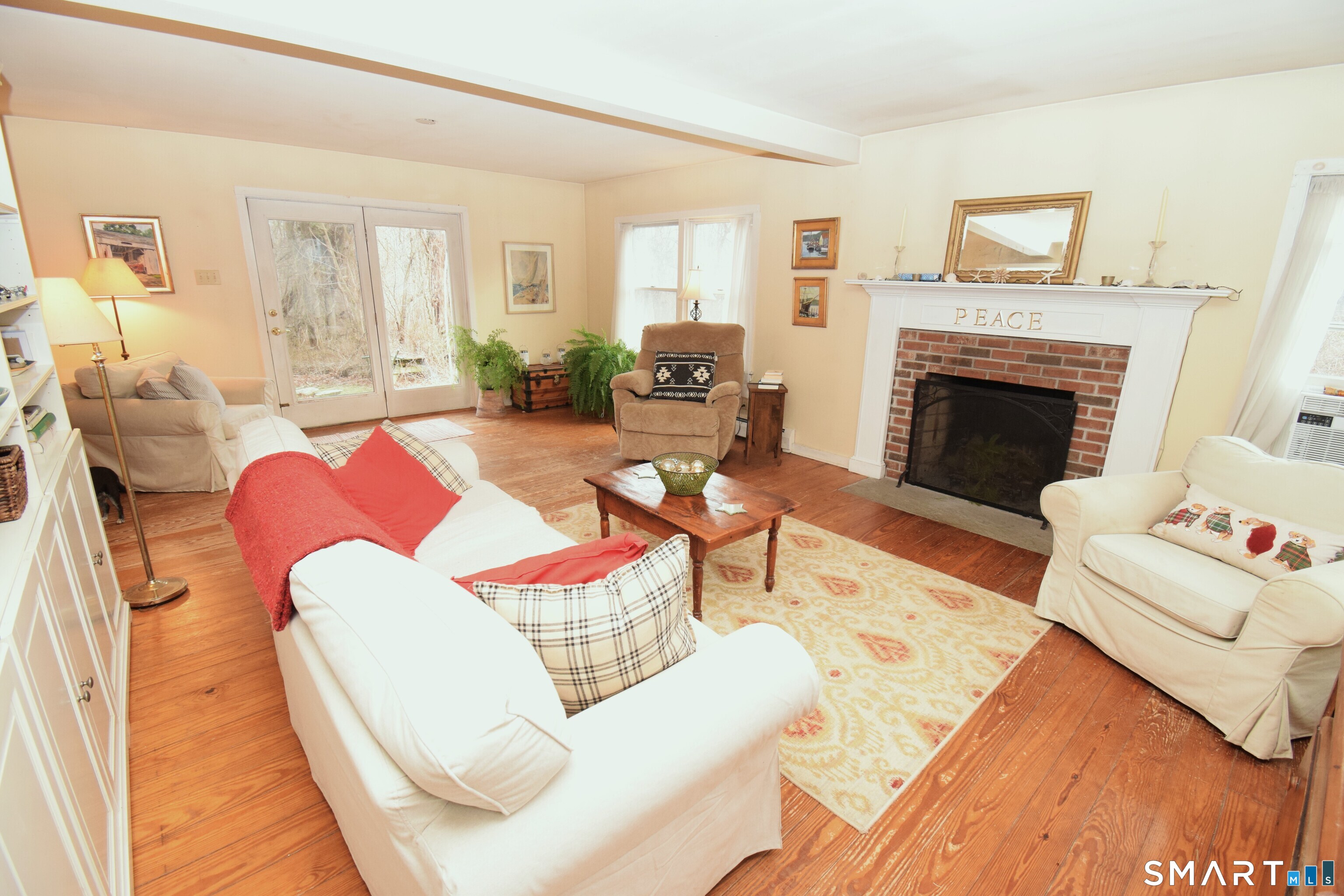 300 Mungertown Road Madison, CT 06443 - Photo 4 of 19