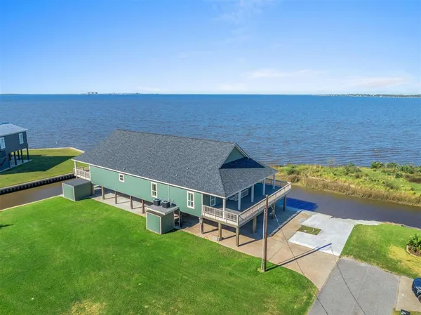 $3,400 | 141 Sandpiper Lane, Lake Charles, LA 70607