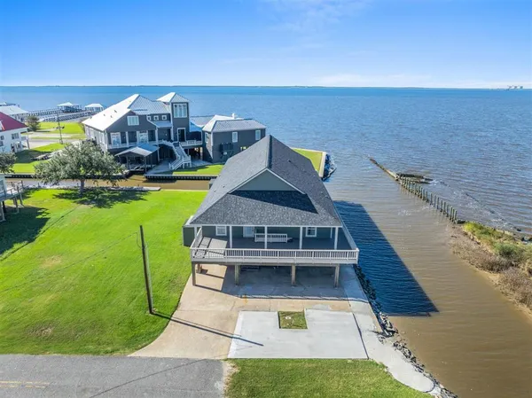 $3,400 | 141 Sandpiper Lane, Lake Charles, LA 70607