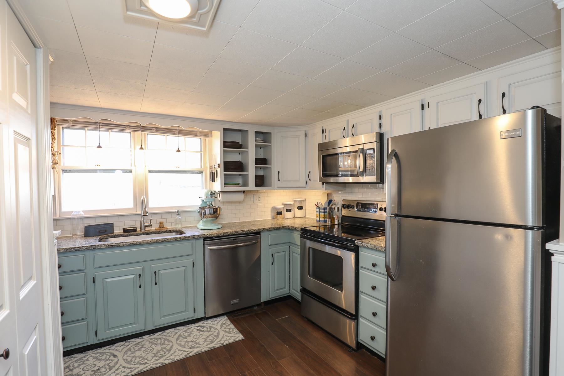 31 Pike Street Epping, NH 03042 - Photo 11 of 40 Gallery Image 11