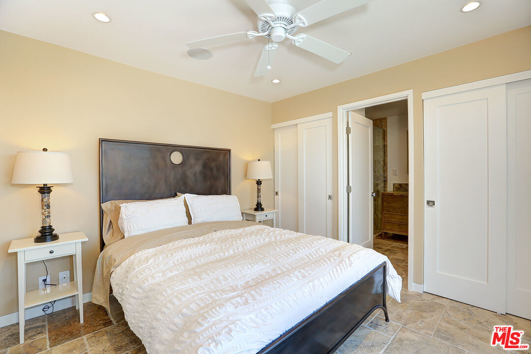 6813 Seawatch Lane Malibu, CA 90265 - Photo 18 of 30