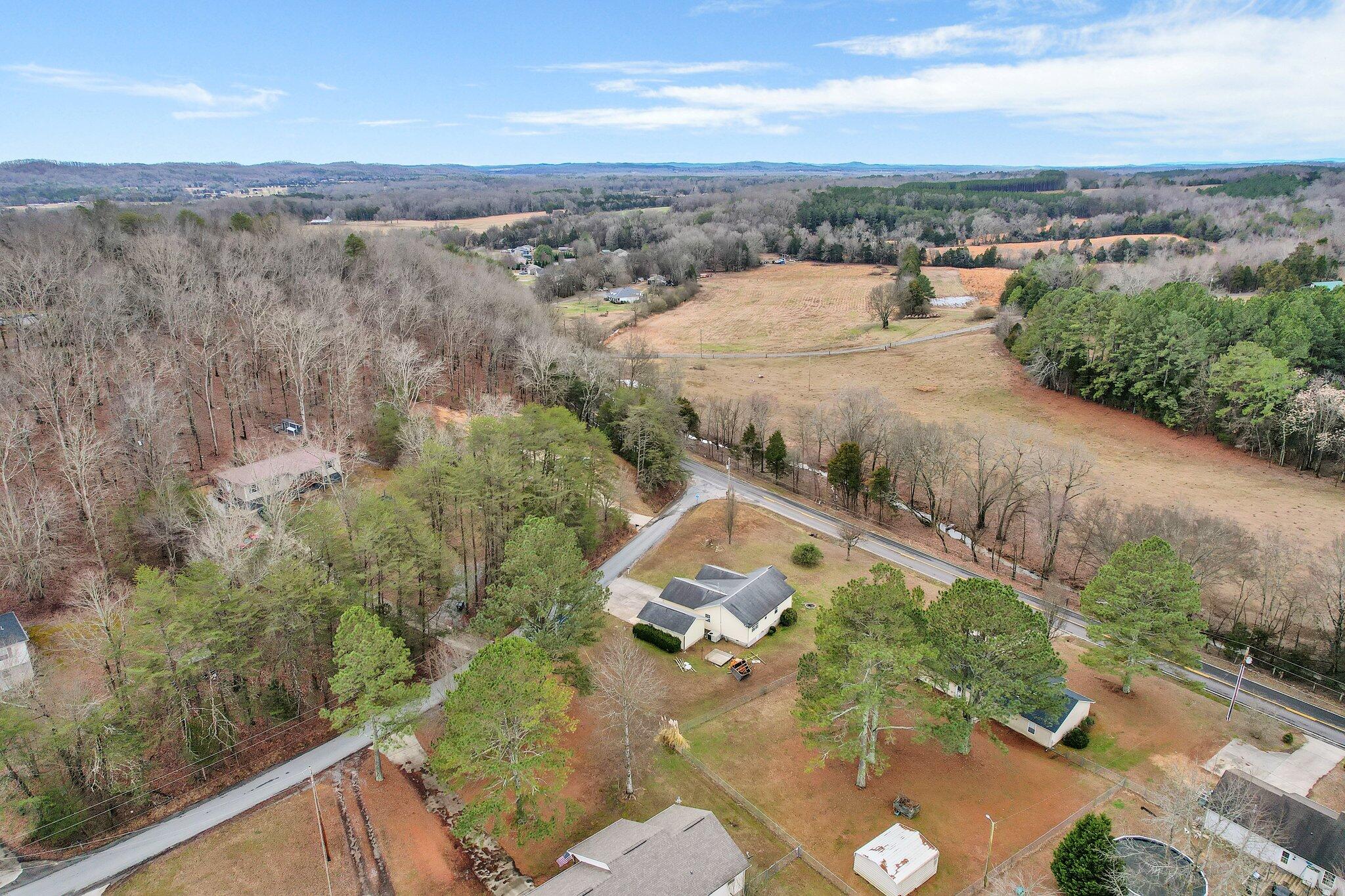 125 Porter Lake Road Spring City, TN 37381 - Photo 10 of 30 12-web-or-mls-DJI_0965