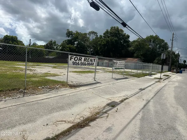 $2,000 | 0 West 45th Street West, Jacksonville, FL 32209
