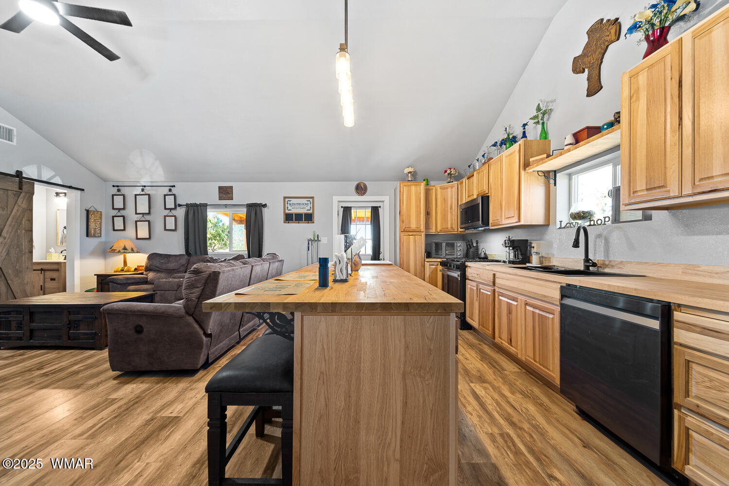 32-34 County Road Concho, AZ 85924 - Photo 23 of 72 Kitchen