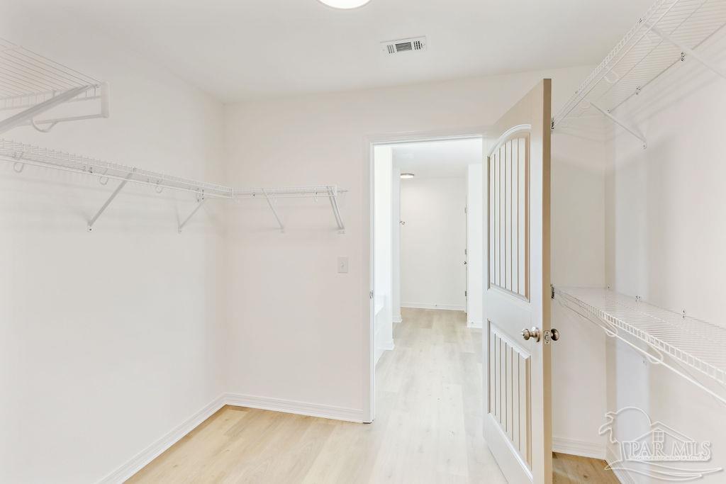 5594 Wiley Scott Road Jay, FL 32565 - Photo 18 of 22 a view of a small space