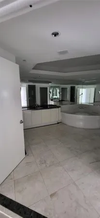 $8,950 | 2600 East Island Boulevard, Unit 1603, Aventura, FL 33160