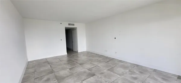 $8,950 | 2600 East Island Boulevard, Unit 1603, Aventura, FL 33160