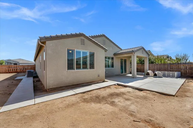 $520,000 | 3833 Hannah Lane, Clovis, CA 93619