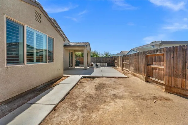 $520,000 | 3833 Hannah Lane, Clovis, CA 93619