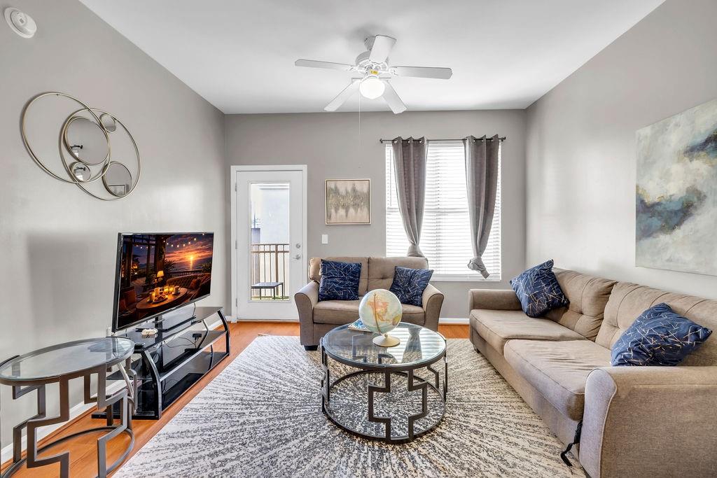 870 Mayson Turner Road Northwest, Unit 1321 Atlanta, GA 30314 - Photo 1 of 14