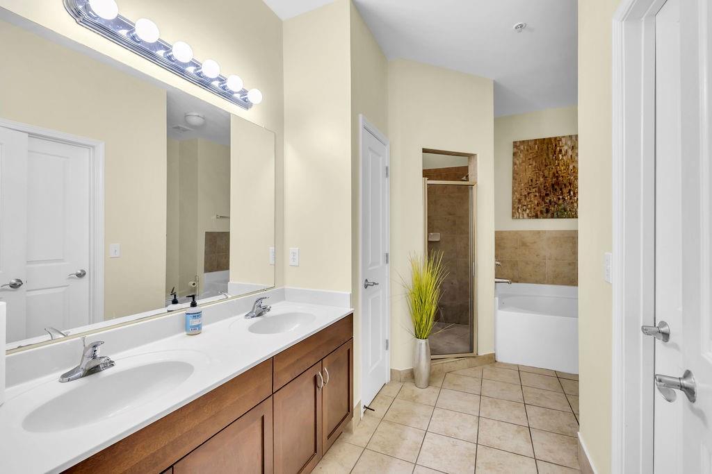 870 Mayson Turner Road Northwest, Unit 1321 Atlanta, GA 30314 - Photo 12 of 14