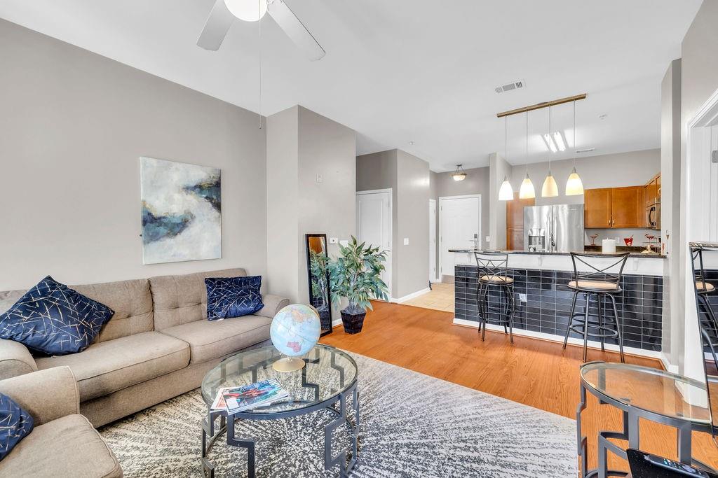 870 Mayson Turner Road Northwest, Unit 1321 Atlanta, GA 30314 - Photo 8 of 14