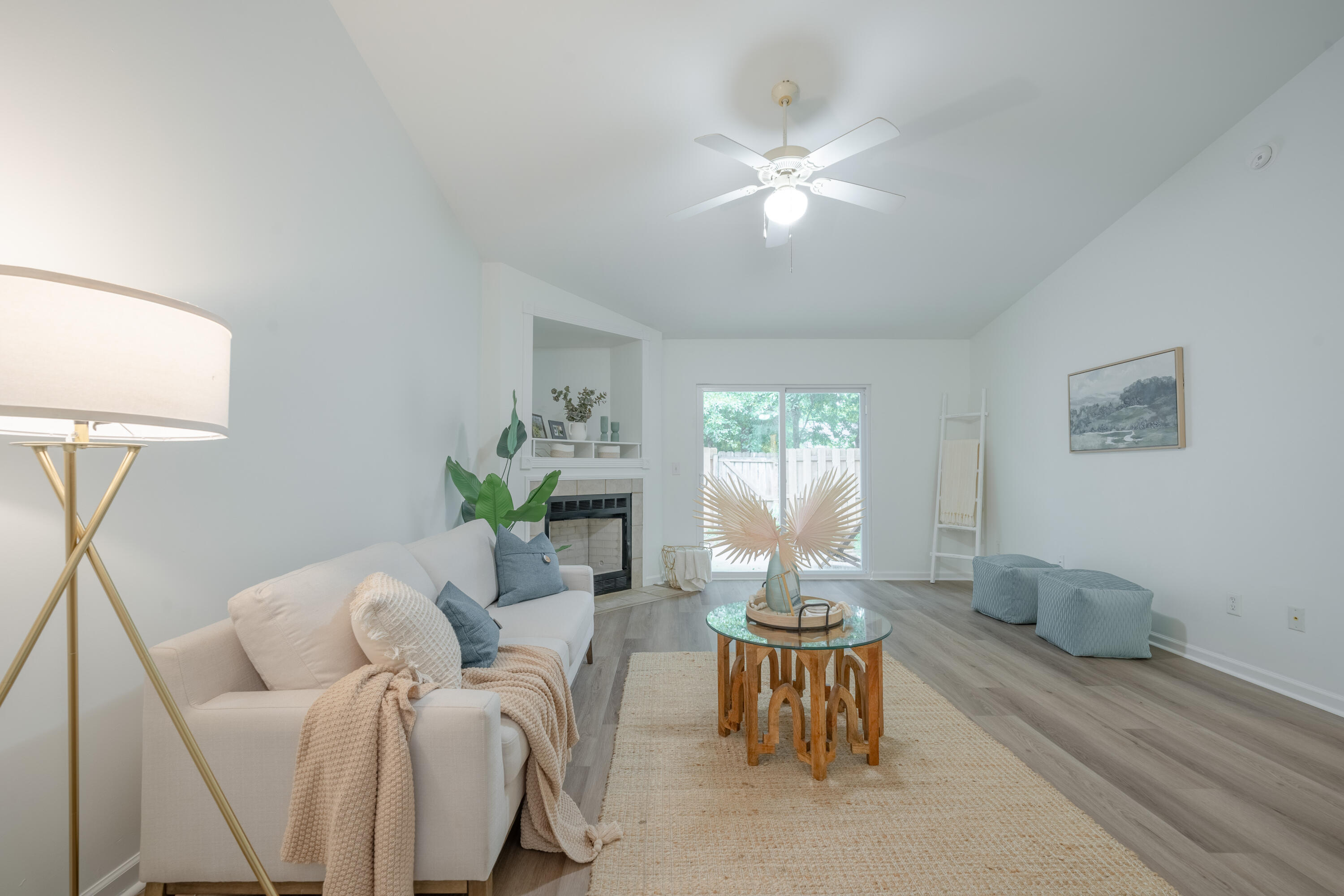 1687 Dexter Lane Charleston, SC 29412 - Photo 6 of 27 Living Room to Patio