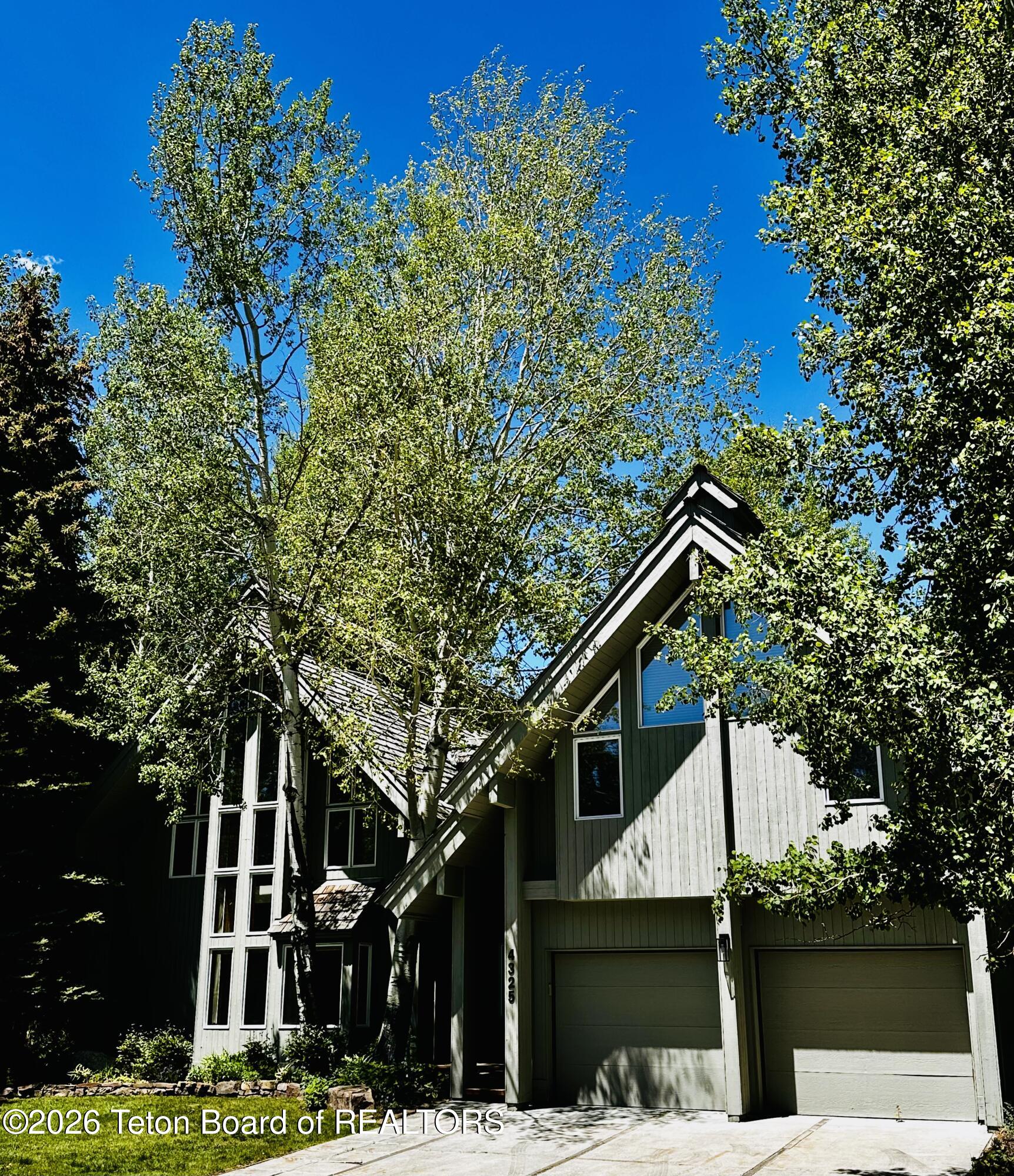4325 Spring Violet Court Wilson, WY 83014 - Photo 10 of 25 IMG_5118