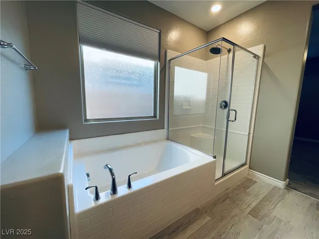 $2,795 | 930 Bayberry Ridge Street, Henderson, NV 89052