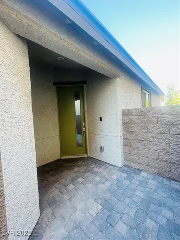 $2,795 | 930 Bayberry Ridge Street, Henderson, NV 89052