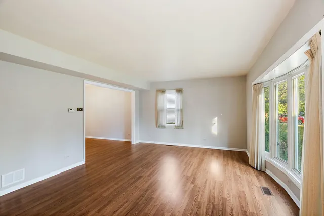 $499,900 | 1088 Pear Tree Lane, Wheeling, IL 60090