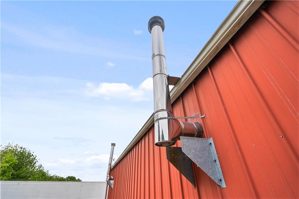 1504 17000 Road Parsons, KS 67357 - Photo 62 of 90