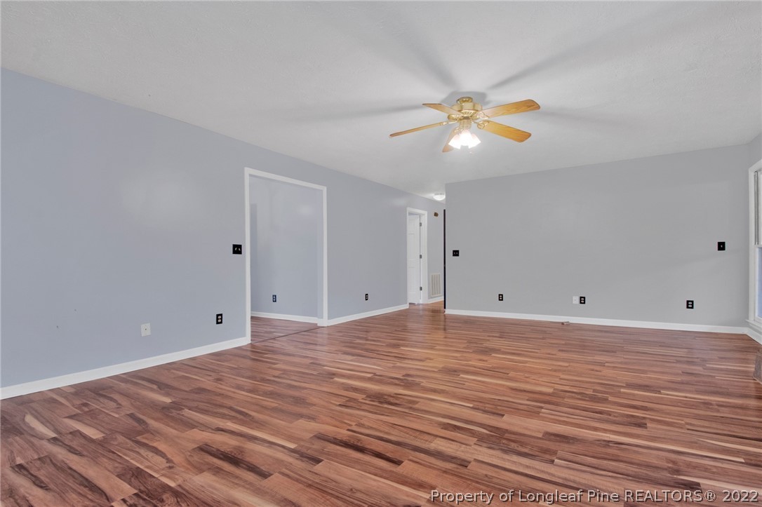 7457 Fairpoint Road Fayetteville, NC 28314 - Photo 7 of 36 Gallery Image 7