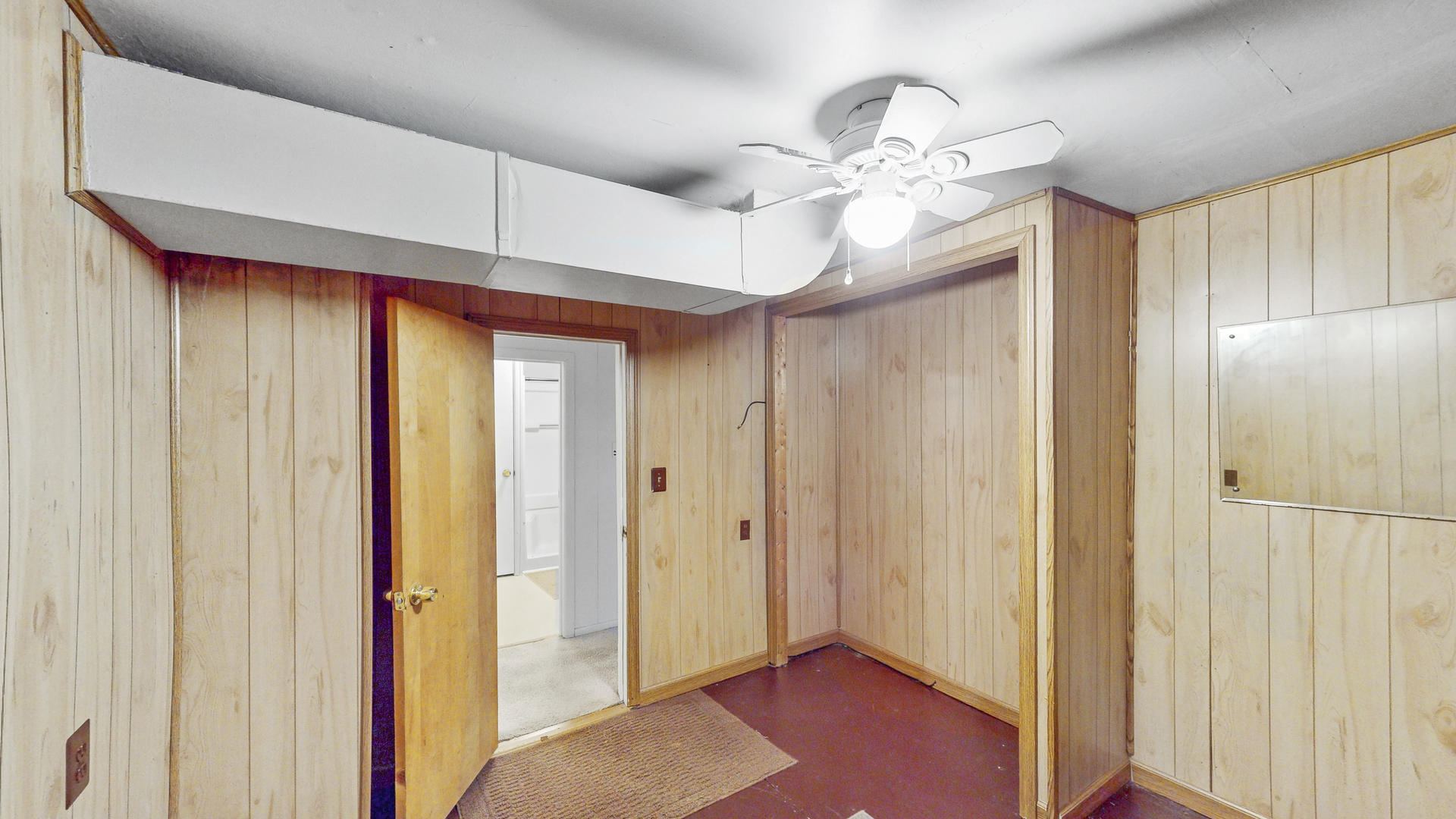 1641 Jericho Road Aurora, IL 60506 - Photo 11 of 17 a view of a chandelier fan and entryway